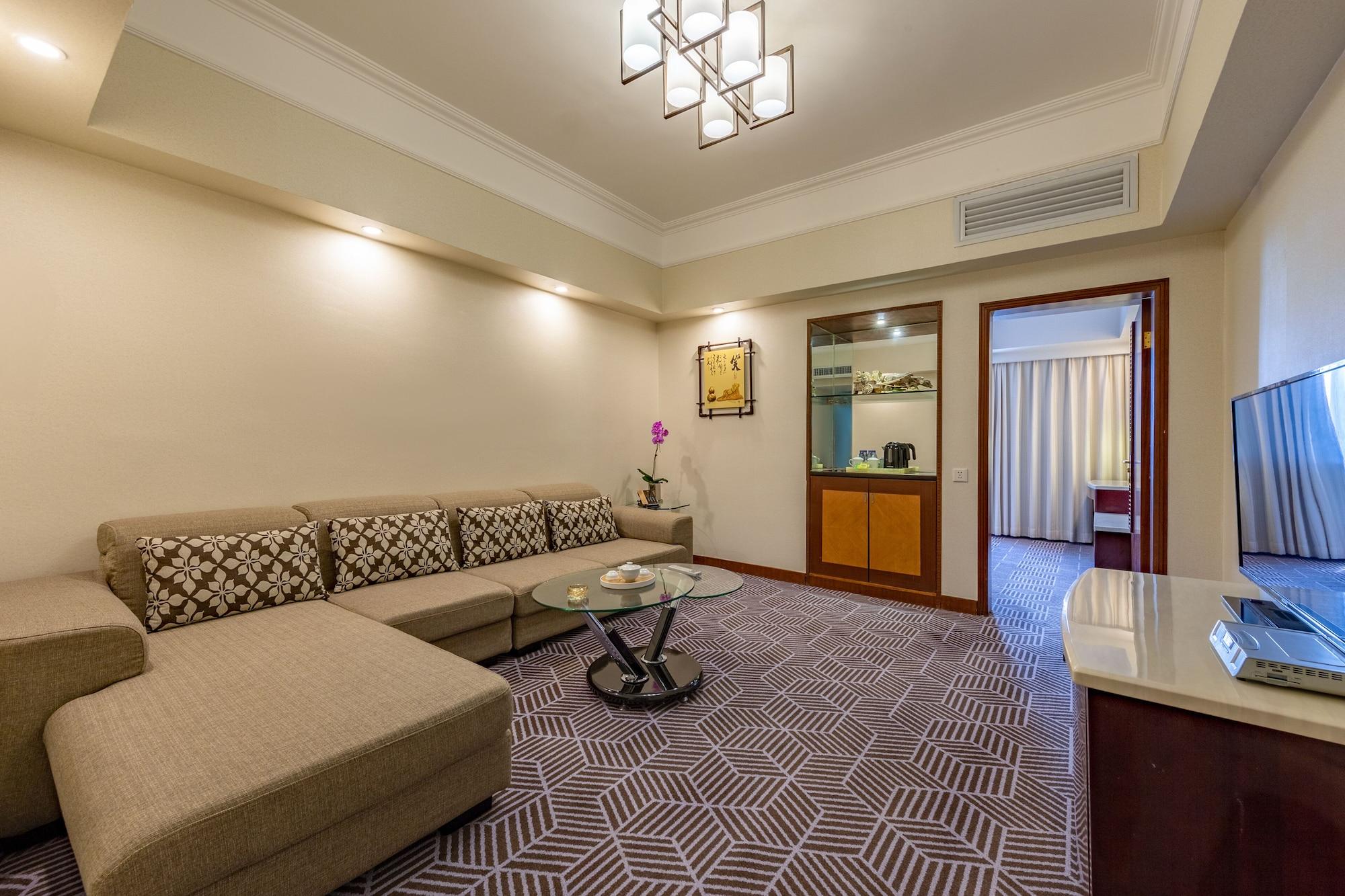 Overseas Chinese Friendship Hotel Cantón Exterior foto
