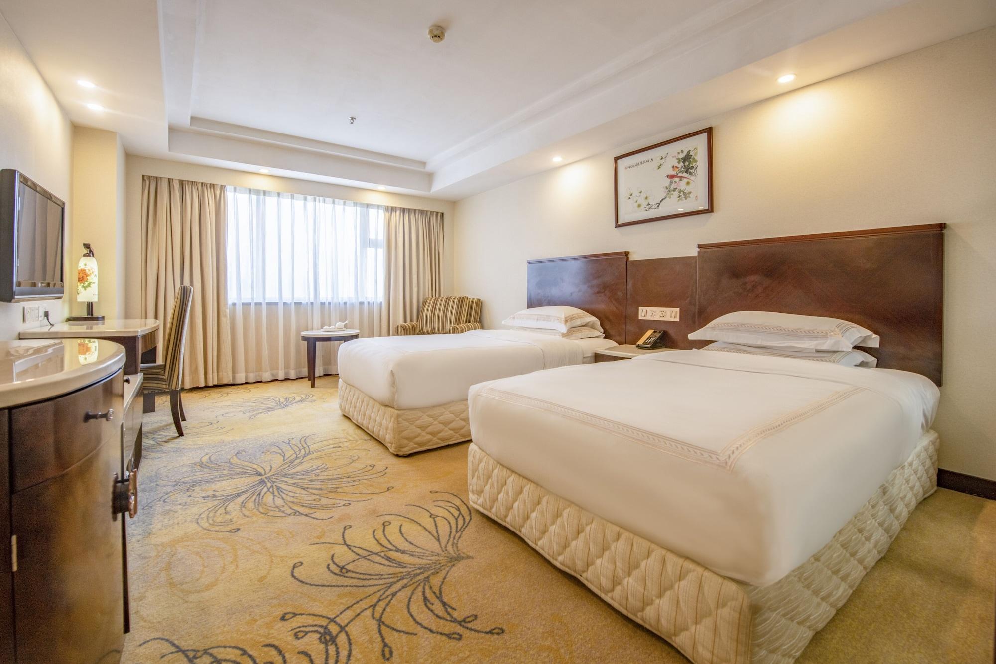 Overseas Chinese Friendship Hotel Cantón Exterior foto