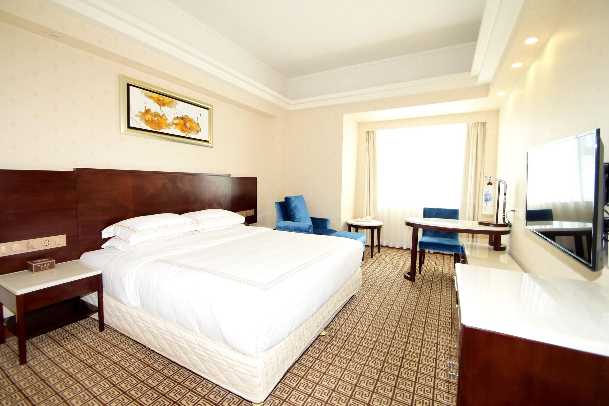 Overseas Chinese Friendship Hotel Cantón Exterior foto