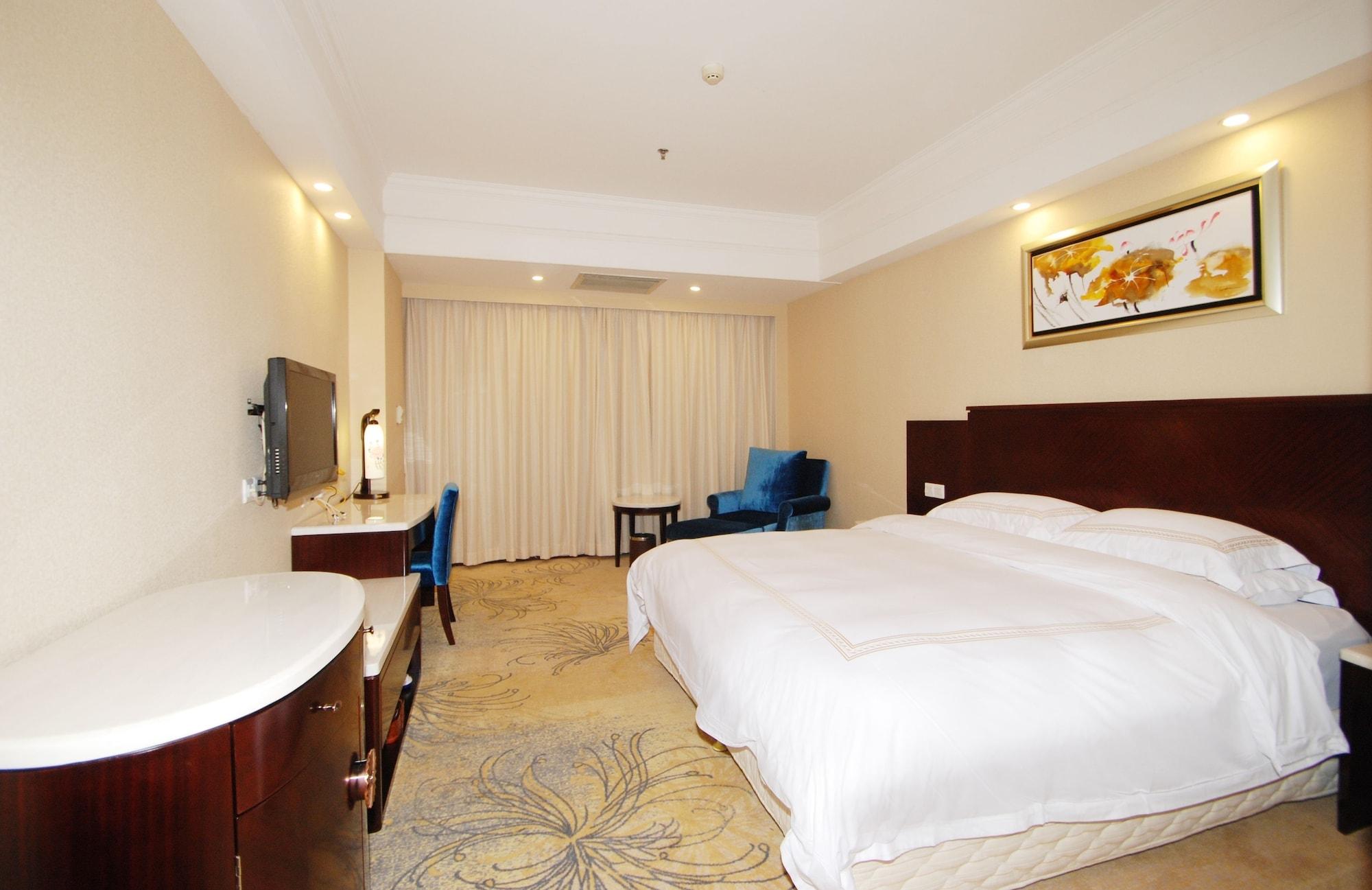 Overseas Chinese Friendship Hotel Cantón Exterior foto