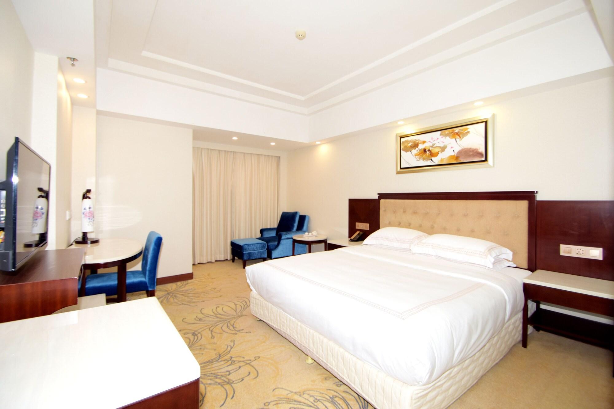 Overseas Chinese Friendship Hotel Cantón Exterior foto